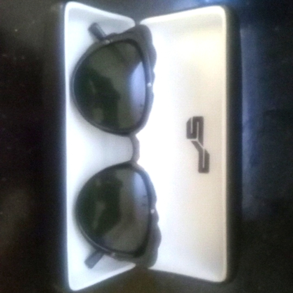Woman's spitfire sun glasses